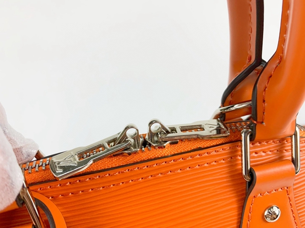 ルイヴィトンバッグ素材ディテール